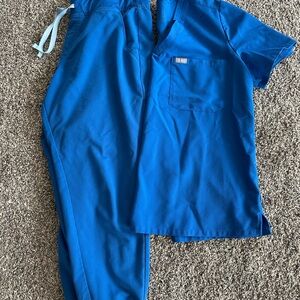 Women’s Figs Scrub Set